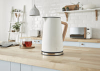 Salton Swan Nordic 1.7 L Cordless Kettle - SK14610WHTN|Bouilloire sans fil Swan de 1,7 l de style nordique - SK14610WHTN
