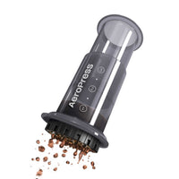 AeroPress Go The Better Travel Coffee Press|Cafetière à piston de voyage AeroPress Go