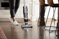 Hoover Streamline Hard Floor Wet Dry Vacuum|Aspirateur Streamline de Hoover pour planchers durs secs et humides