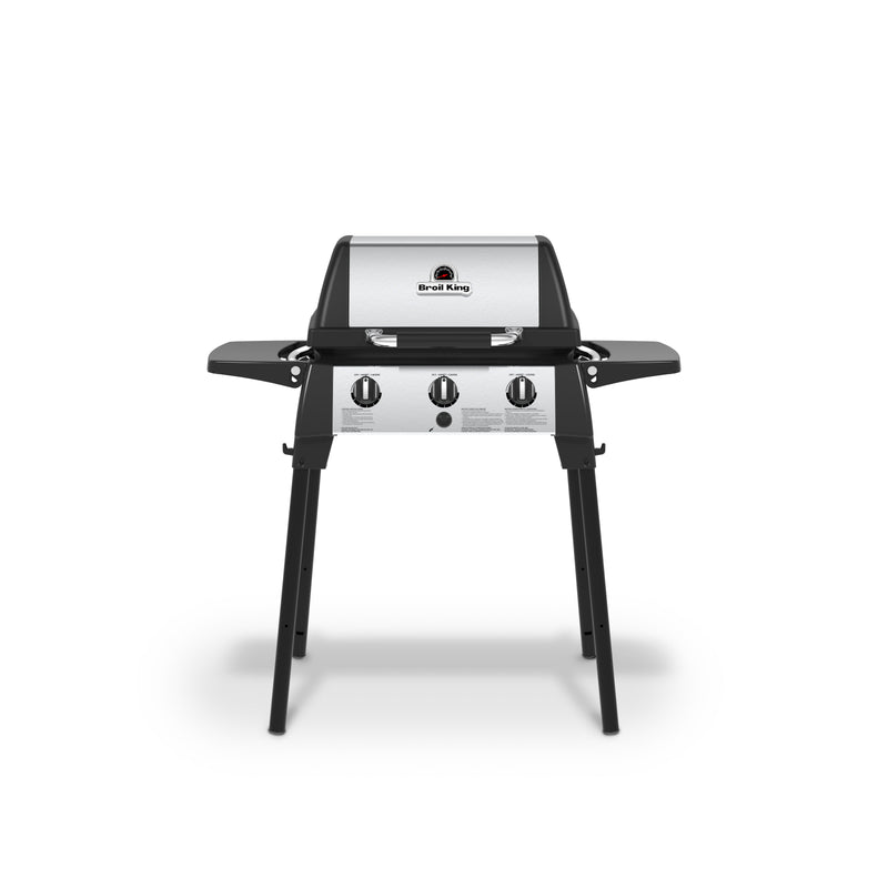 Broil King Porta-Chef™ 320 Propane Gas Grill in Stainless Steel & Black - 952654|Gril à gaz propane Porta-ChefMC 320 en acier inoxydable et noir de Broil King - 952654