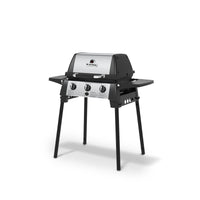 Broil King Porta-Chef™ 320 Propane Gas Grill in Stainless Steel & Black - 952654|Gril à gaz propane Porta-ChefMC 320 en acier inoxydable et noir de Broil King - 952654