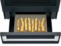 Café 30" Slide-In Radiant and Convection Electric Range - CCES700P3MD1|Cuisinière électrique encastrée Café de 30 po à éléments radiants et à convection - CCES700P3MD1|CCES700M