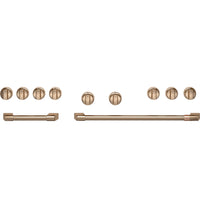 Café 48" Brushed Bronze Handle and Knob Kit for Pro Range and Rangetop - CXPR8HKPTBZ|Trousse de poignées et de boutons Café bronze brossé de 48 po pour cuisinière et surface de cuisson professionnelles - CXPR8HKPTBZ