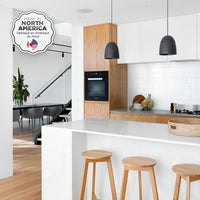 Smart Tiles Peel and Stick 2-Sheet 23 x 11 Backsplash - Oslo White|Dosseret Smart Tiles peler et coller 23 x 11, 2 feuilles - Oslo White