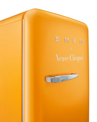 Smeg 4.31 Cu. Ft. Retro Compact Refrigerator - FAB10URDYVC3|Réfrigérateur compact Smeg rétro de 4,31 pi3 - FAB10URDYVC3