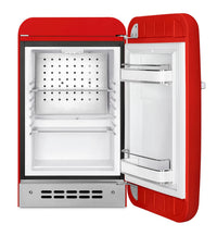 Smeg 1.5 Cu. Ft. Retro Compact Refrigerator - FAB5URRD3|Réfrigérateur compact Smeg rétro de 1,5 pi3 - FAB5URRD3