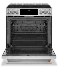 Café 5.7 Cu. Ft. Smart Induction Range with In-Oven Camera - CHS90XP2MS1 | Cuisinière intelligente à induction Café 5,7 pi3 avec caméra dans le four - CHS90XP2MS1 | CHS90XSS