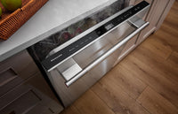 KitchenAid 24" 41 dBA Dishwasher with Third Level Jet Rack – Black Ore - KDFS324SBE | Lave-vaisselle KitchenAid de 24 po et de 41 dBA avec 3e panier à jets - minerai noir - KDFS324SBE
