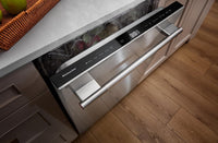 KitchenAid 24" 44 dBA Dishwasher with 360° Max Jets™ Third Rack – PrintShield Stainless - KDPS624SPS   | Lave-vaisselle KitchenAid de 24 po et de 44 dBA et troisième panier 360° Max Jets - acier inoxydable avec fini PrintShieldMC - KDPS624SPS