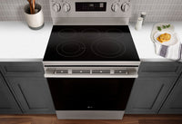 LG 6.3 Cu. Ft. Smart Electric Range with Air Fry - Stainless Steel - LREN6323YE | Cuisinière intelligente électrique LG de 6,3 pi³ avec friture à air - acier inoxydable - LREN6323YE