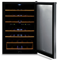 Frigidaire 4.4 Cu. Ft. 45-Bottle Two-Zone Wine Cooler - FRWW4543AS  | Refroidisseur à vin Frigidaire de 4,4 pi3 à 2 zones pour 45 bouteilles - FRWW4543AS  | FRWW454S
