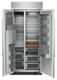 KitchenAid 20.8 Cu. Ft. Built-In Side-by-Side Refrigerator - KBSD706MPS | Réfrigérateur encastré KitchenAid de 20,8 pi³ à compartiments juxtaposés - KBSD706MPS | KBSD706S