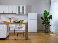 Hisense 18 Cu. Ft. Top-Freezer Refrigerator - RT18A2FWD | Réfrigérateur Hisense de 18 pi3 à congélateur supérieur - RT18A2FWD | RT18A2FW