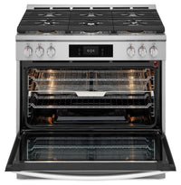 Frigidaire Gallery 36" 4.6 Cu. Ft. Six-Burner Gas Range with Air Fry - Stainless Steel - GCFG3661AF | Cuisinière à gaz Frigidaire Gallery de 36 po et de 4,6 pi3 à six brûleurs avec friture à air - acier inoxydable - GCFG3661AF | GCFG3661