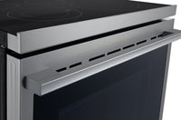 LG 6.3 Cu. Ft. Smart Electric Range with Air Fry - Fingerprint Resistant Stainless Steel - LREN6325XE | Cuisinière intelligente électrique LG de 6,3 pi³ avec friture à air - acier inoxydable résistant aux traces de doigts - LREN6325XE