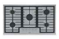 Bosch 36" 500 Series Gas Cooktop with OpsiSim® Burner - NGM5659UC | Surface de cuisson à gaz Bosch de série 500 de 36 po avec brûleur OptiSimMD - NGM5659UC | NGM565UC
