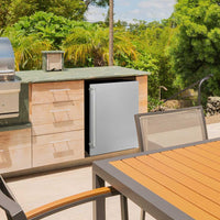 Danby 20.7" 4.4 Cu. Ft. Outdoor Fridge - Stainless Steel - DAR044A1SSO | Réfrigérateur Danby de 4,4 pi3 et de 20,7 po pour l’extérieur - acier inoxydable - DAR044A1SSO