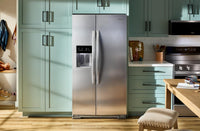 Whirlpool 36" 21 Cu. Ft. Side-by-Side Refrigerator - Fingerprint-Resistant Stainless - WRSC5536RZ | Réfrigérateur Whirlpool de 21 pi³ et de 36 po à compartiments juxtaposés - acier inoxydable résistant aux traces de doigts - WRSC5536RZ