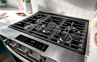Whirlpool 30" 5 Cu. Ft. Gas Range with Air Cooking - Black - WSGS5030SB | Cuisinière à gaz Whirlpool de 5 pi³ et de 30 po avec cuisson à air - noire - WSGS5030SB