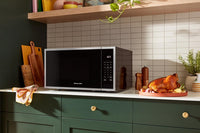 KitchenAid 1.6 Cu. Ft. Countertop Microwave – Stainless Steel - YKMCS122SSS | Four à micro-ondes de comptoir KitchenAid de 1,6 pi3 - acier inoxydable - YKMCS122SSS