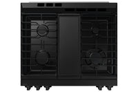 Samsung Bespoke 3 Series 6 Cu. Ft. Smart Gas Range with Air Fry - NSG6DG8300SRAA | Cuisinière intelligente à gaz Bespoke Samsung de série 3 de 6 pi³ avec friture à air Air Fry - NSG6DG8300SRAA | NSG6D83S