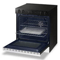 Samsung Bespoke 6.3 Cu. Ft. Smart Electric Range with Air Fry and Air Sous Vide - NSE6DB850012AC | Cuisinière intelligente électrique Bespoke de Samsung de 6,3 pi3 avec fonctions AirFry et Air Sous Vide - NSE6DB850012AC | NSE6D85W