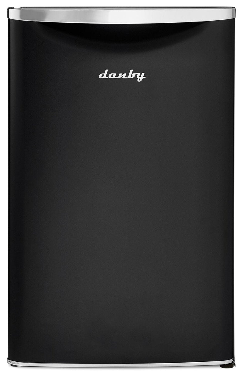 Danby 4.4 Cu. Ft. Apartment-Size Refrigerator - DAR044A6MDB | Réfrigérateur Danby de 4.4 pi³ de format appartement - DAR044A6MDB | DAR044DB