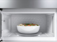 Bosch 300 Series 1.6 Cu. Ft. Over-the-Range Microwave with 300 CFM - Stainless Steel - HMV3054C | Four à micro-ondes à hotte intégrée Bosch de série 300 de 1,6 po et de 300 pi3/min - HMV3054C | HMV3054S