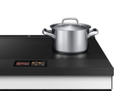 Samsung Bespoke 6.3 Cu. Ft. 9 Series Induction Range with Oven Camera - NSI6DB990012AC  | Cuisinière à induction Bespoke Samsung de série 9 de 6,3 pi³ avec caméra de four - NSI6DB990012AC  | NSI6D99W