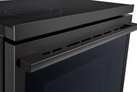 LG 6.3 Cu. Ft. Smart Electric Range with Air Fry - Black Stainless Steel - LREN6325ZE | Cuisinière intelligente électrique LG de 6,3 pi³ avec friture à air - acier inoxydable noir - LREN6325ZE