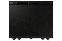 Samsung Bespoke 6.3 Cu. Ft. Smart Electric Range with Air Fry and Air Sous Vide - NSE6DG8500SRAC | Cuisinière intelligente électrique Bespoke de Samsung de 6,3 pi3 avec fonctions AirFry et Air Sous Vide - NSE6DG8500SRAC | NSE6D850
