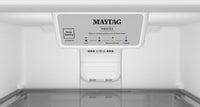 Maytag 30" 19 Cu. Ft. Top-Freezer Refrigerator – Fingerprint Resistant Stainless Steel - MRTX5119SZ | Réfrigérateur Maytag de 19 pi3 et de 30 po à congélateur supérieur - acier inoxydable résistant aux traces de doigts - MRTX5119SZ