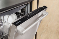 Bosch 100 Series Premium Smart Dishwasher with Third Rack - SHX5AEM5N | Lave-vaisselle intelligent Bosch de qualité supérieure de série 100 avec 3e panier - SHX5AEM5N | SHX5EM5N