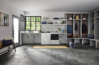 Maytag 6.0 Cu. Ft. Smart Top-Load Washer and 7.4 Cu. Ft. Electric Dryer – White  | Laveuse intelligente à chargement par le haut de 6,0 pi³ et sécheuse électrique de 7,4 pi³ de Maytag - blanches