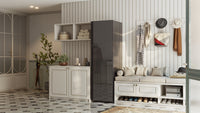 LG Styler Steam Closet with TrueSteam® Technology and Dynamic MovingHanger™ - SC5GMR80H  | Système d’entretien de vêtements à la vapeur StylerMD de LG avec technologie TrueSteamMD et cintre mobile Dynamique MovingHangerMC - SC5GMR80H