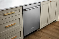 KitchenAid Flush-to-Cabinet Dishwasher with FreeFlex™ Fit Third Rack - KDTF924PPS  | Lave-vaisselle affleuré KitchenAid avec 3e panier FreeFlexMC - KDTF924PPS  | KDTF924S