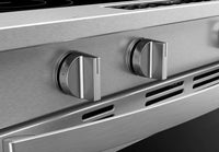 Whirlpool 30" 5.3 Cu. Ft. Electric Range with Air Cooking – Fingerprint Resistant Stainless Steel - YWSES5030SZ  | Cuisinière électrique Whirlpool de 30 po avec cuisson à air - acier inoxydable résistant aux traces de doigts - YWSES5030SZ