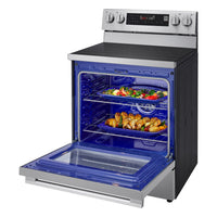 LG 6.3 Cu. Ft. Smart Electric Range with Air Fry - Fingerprint Resistant Stainless Steel - LREN6325XE | Cuisinière intelligente électrique LG de 6,3 pi³ avec friture à air - acier inoxydable résistant aux traces de doigts - LREN6325XE