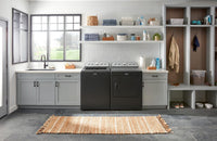 Maytag 5.4 Cu. Ft. Top-Load Washer and 7 Cu. Ft. Gas Dryer with Steam - Volcano Black | Laveuse à chargement par le haut 5,4 pi3 et sécheuse à gaz 7 pi3 avec vapeur de Maytag - noir volcan | MATL545G