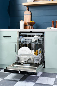 Kenmore 24” 45 dBA Front-Control Built-In Dishwasher with EASYREACH™ Lift – Stainless Steel - KKDW3RPHLIFT-45SS | Lave-vaisselle encastré Kenmore de 24 po et de 45 dBA avec commandes à l’avant - Acier Inoxydable - KKDW3RPHLIFT-45SS