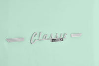 Classic Retro by Unique 24" 12 Cu. Ft. Bottom-Freezer Refrigerator - Summer Mint Green - UGP-340L LG AC | Réfrigérateur Classic Rétro par Unique de 24 po et de 12 pi3 à congélateur inférieur - vert menthe estival - UGP-340L LG AC | 340LLGAC