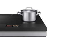 Samsung Bespoke 6.3 Cu. Ft. 9 Series Induction Range with Oven Camera - NSI6DG9900SRAC | Cuisinière à induction Bespoke Samsung de série 9 de 6,3 pi³ avec caméra de four - NSI6DG9900SRAC | NSI6D99S