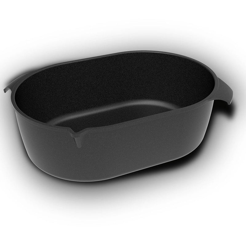 AMT Large 16.5-inch Roasting Dish with Spout | Grand plat à rôtir avec bec verseur AMT de 16,5 po | D48G3CN3