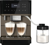 Miele CM 6360 Milk Perfection Obsidian Black With Bronze Pearl Finish Espresso Machine | Machine à espresso Milk Perfection CM 6360 de Miele noir obsidienne avec fini perle bronze