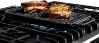 Frigidaire Gallery 5.4 Cu. Ft. Front-Control Convection Gas Range with Air Fry - FGGH3047VF