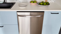 Samsung Top-Control Dishwasher with StormWash™ - DW80R5061US/AA|Lave-vaisselle Samsung à commandes sur le dessus avec technologie StormWashMC - DW80R5061US/AA|DW80R61S