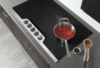 Frigidaire Professional 36" Induction Cooktop – FPIC3677RF - Electric Cooktop in Stainless Steel/Black