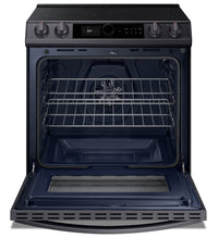 Samsung Bespoke 6.3 Cu. Ft. Slide-In Electric Range with True Convection - NE63T8711SG/AC | Cuisinière électrique encastrée Bespoke Samsung de 6,3 pi3 à convection véritable - NE63T8711SG/AC | NE63T87G