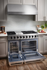 Thor Kitchen 6.8 Cu. Ft. Six-Burner Professional Gas Range – LRG4807U-SS | Cuisinière professionnelle à gaz Thor Kitchen de 6,8 pi³ à six brûleurs – LRG4807U-SS | LRG4807S
