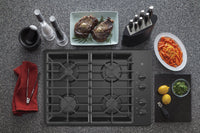 GE 30" Built-In Deep Recessed Gas Cooktop - JGP3030DLBB | Surface de cuisson à gaz profondément encastrée GE de 30 po – JGP3030DLBB | JGP3030B